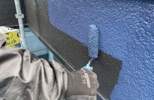 外壁　上塗り