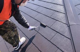 屋根　上塗り状況