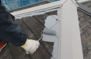 屋根　下塗り状況