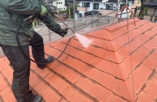高圧洗屋根浄　状況
