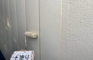 鉄部外壁上塗り　状況