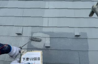 屋根下塗り2回目　状況