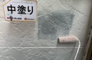 2階外壁　中塗り状況