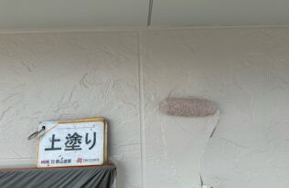 2階外壁　上塗り状況