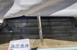犬走り　高圧洗浄状況