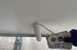 軒天　中塗り状況
