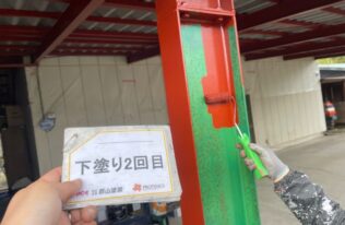 鉄骨の下塗り2回目状況です。