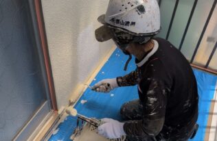 外壁中塗り 状況