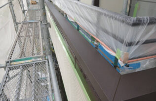 笠木板金巻き　施工完了