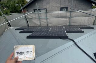 屋根下塗り　状況