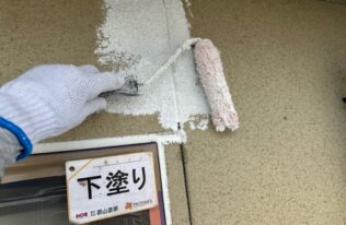 外壁下塗り　状況