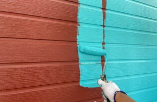 外壁中塗り　状況