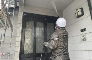 付帯部高圧洗浄　状況