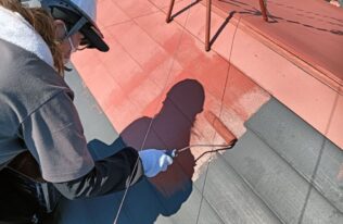 屋根下塗り　状況