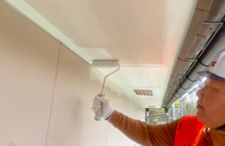 軒天中塗り　状況