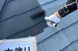 屋根中塗り　状況