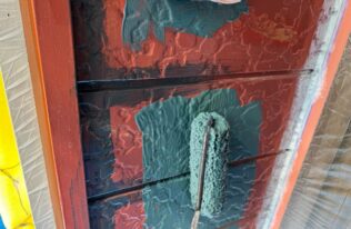 外壁中塗り　状況