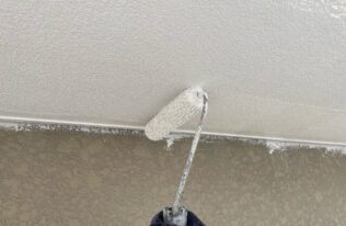 軒天上塗り　状況