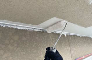 軒天中塗り　状況