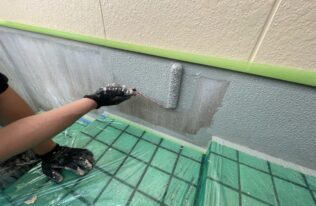 基礎上塗り　状況