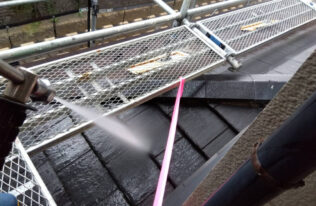 屋根高圧洗浄　状況