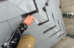 屋根クラック補修　状況