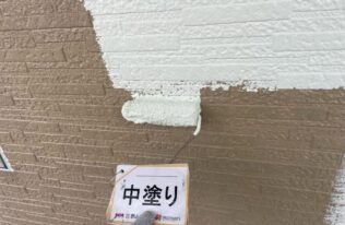 外壁の中塗り状況です。