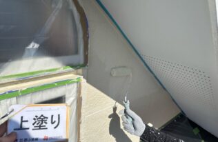 妻壁の塗装状況です。
