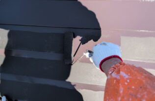 屋根の中塗り状況です。