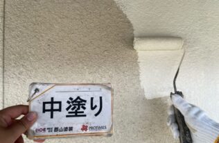 外壁の中塗り状況です。